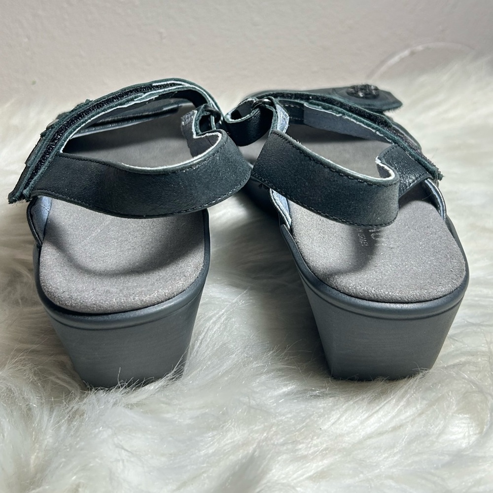 Naot Reserve Black Leather Dressy Comfort Wedge Sandals Size 6 - Picture 6 of 8